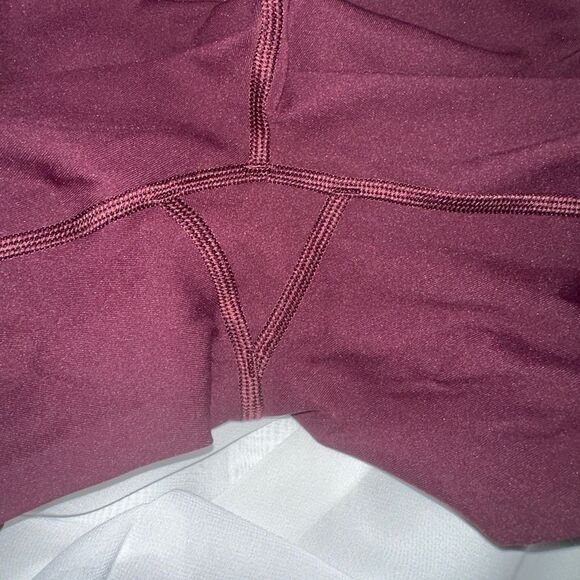 Lululemon colour me ombré crop - Picture 9 of 11